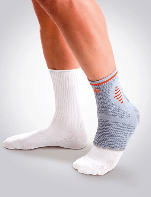 Orliman Crossover Elastic Ankle Support - KineMedics